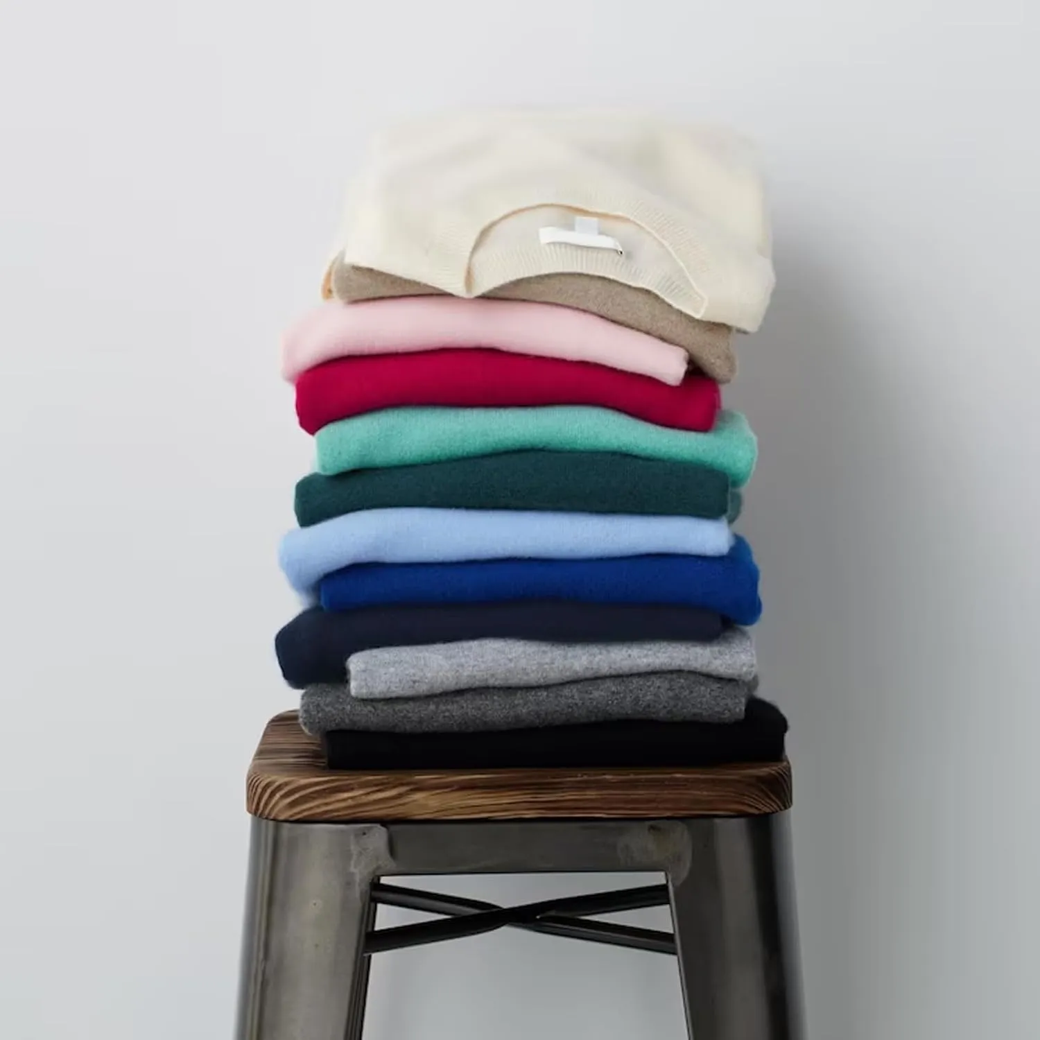 Cashmere Sweaters for Women, 100% Cashmere Crew Neck Warm Light Long Sleeve Elegant Soft Pullover Sweater