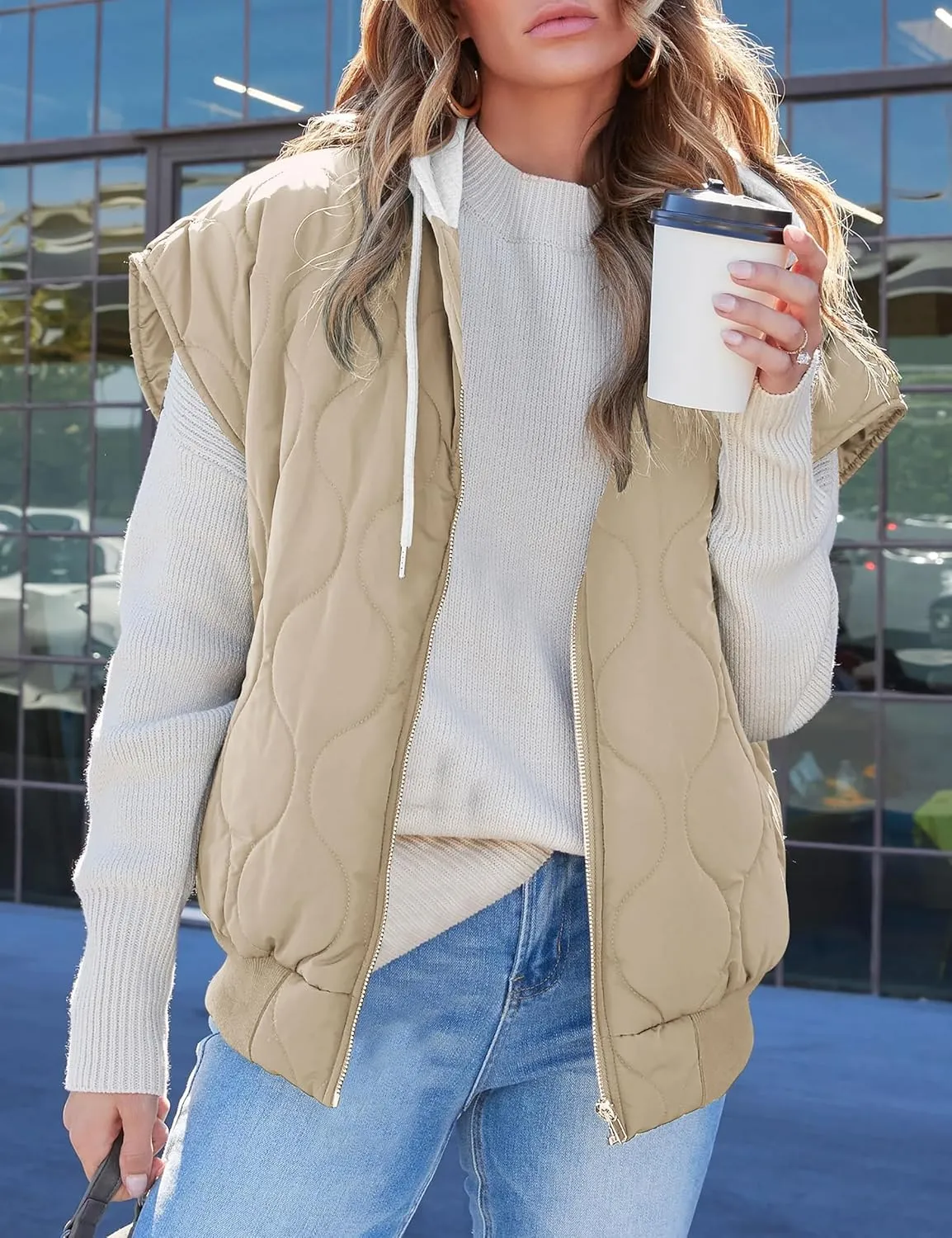 FOMELY Quilted Vest Women Hooded Puffer Vest Lightweight Womens Vests Outerwear Zip Up Sleeveless with Pockets