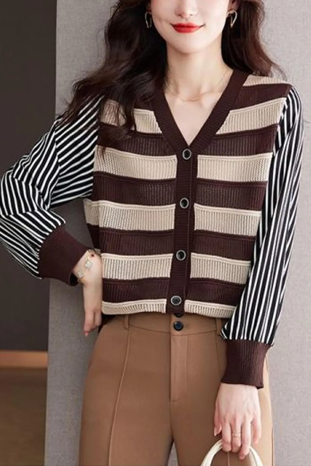 LAI MENG FIVE CATS Women's V-Neck Striped Cardigan Sweaters Long Sleeve Button Down Fashion Casual Tops