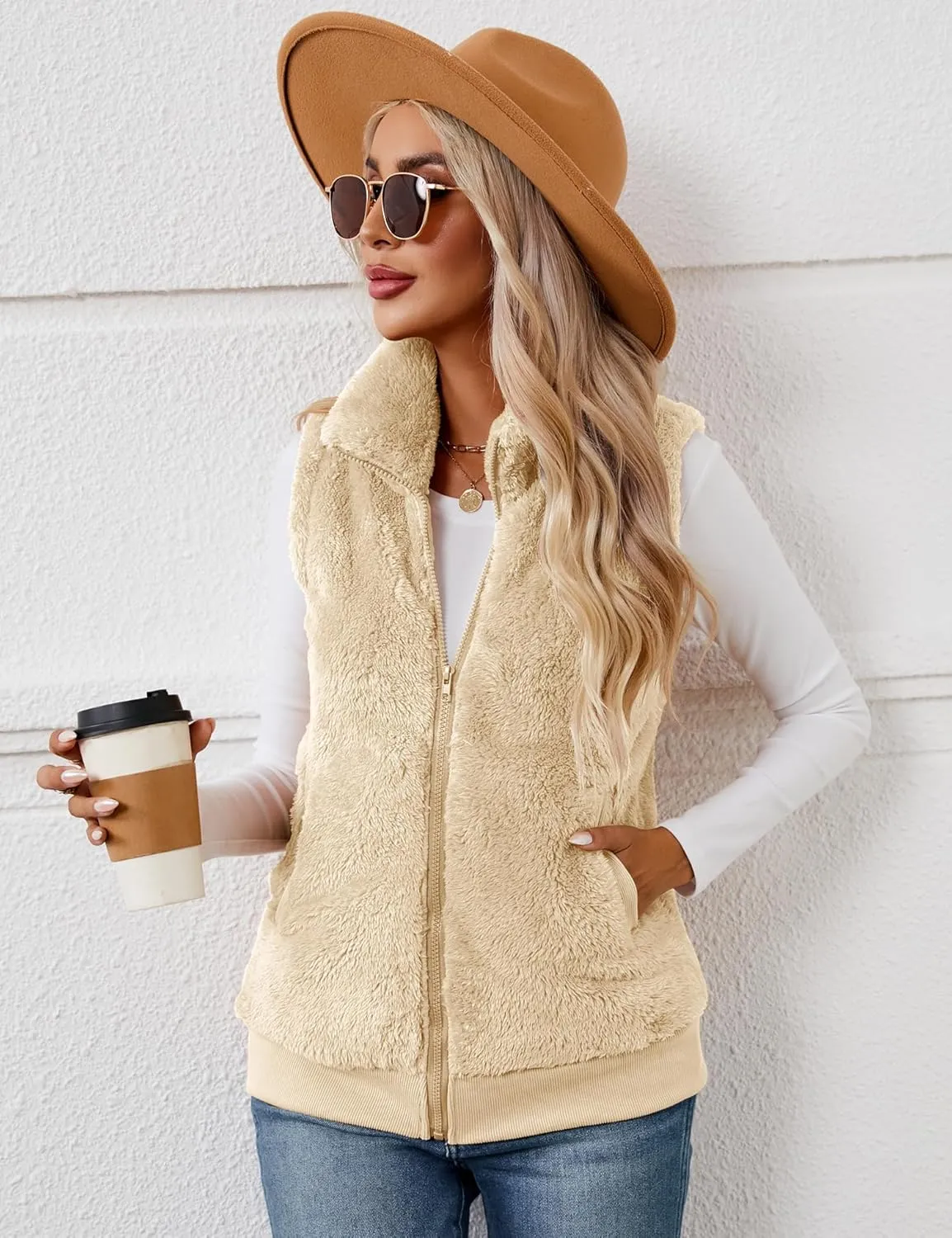 LOMON Womens Fuzzy Fleece Vest, Casual Warm Sleeveless Zip Up Sherpa Vest Jacket with Pockets for Fall/Winter