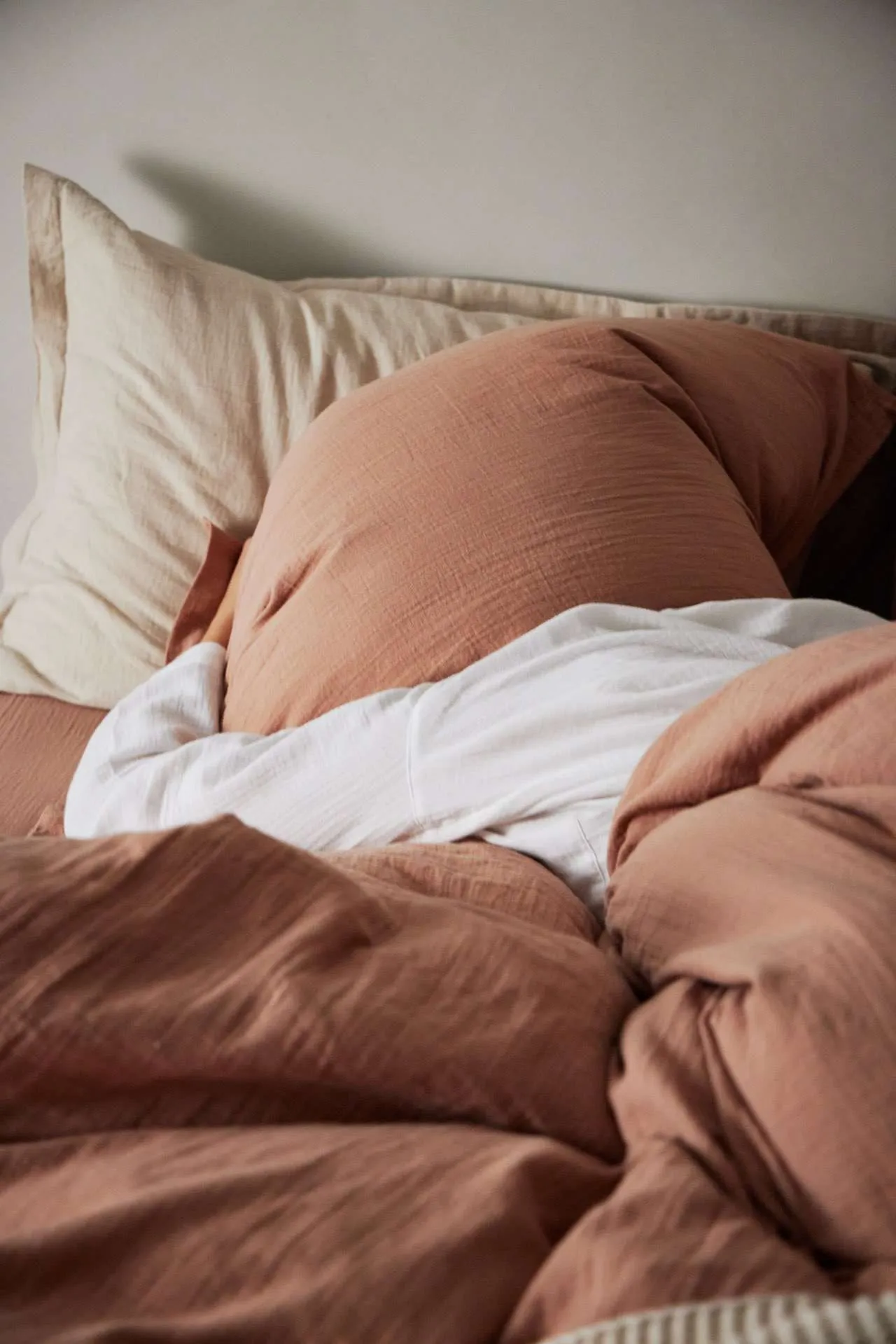 Soft and Relaxed Organic Cotton Pillowcases