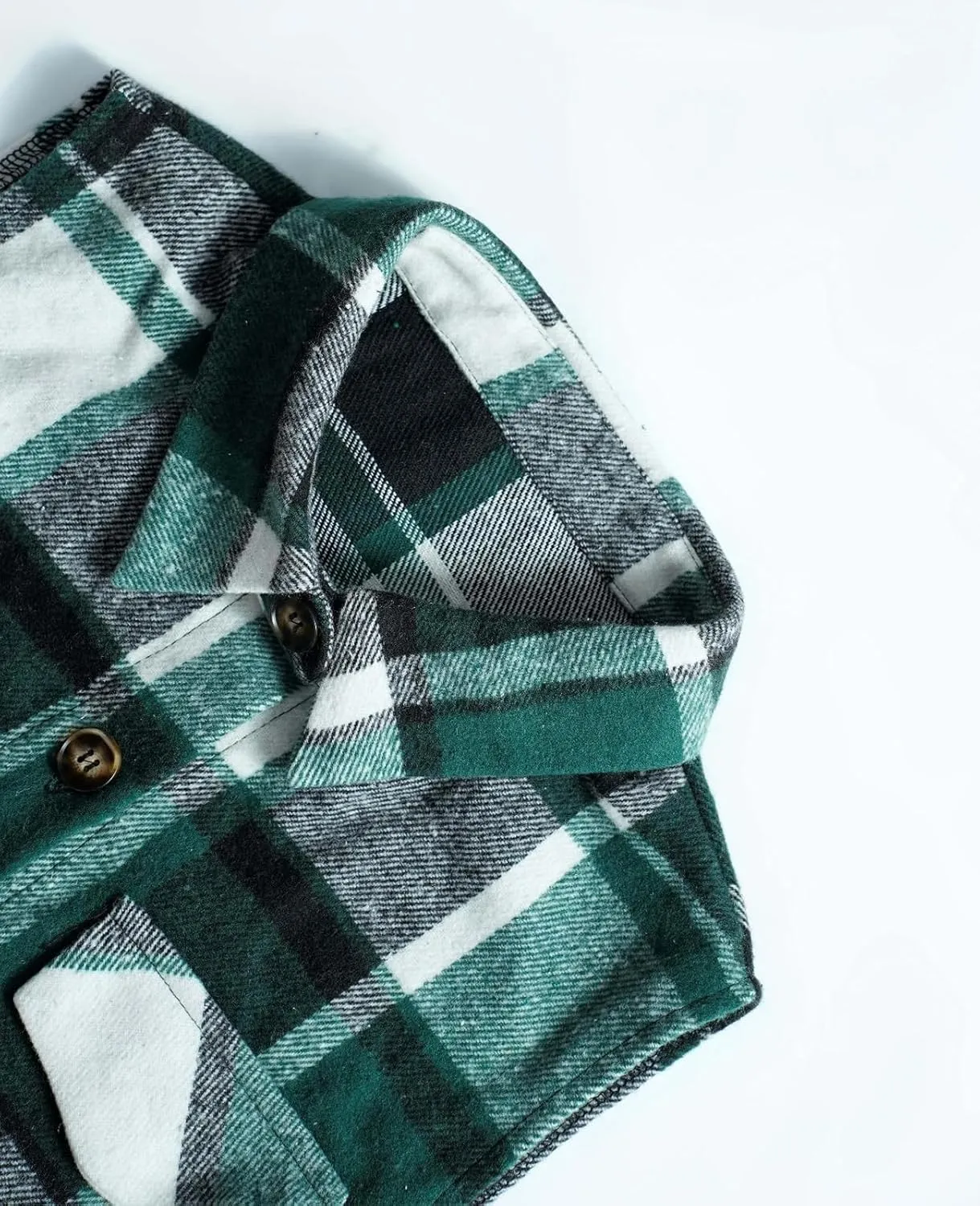 UONBOX Women's Plaid Vest Flannel Button Down Sleeveless Shacket Shirt Outerwear Fall Lapel Long Jacket with Pockets
