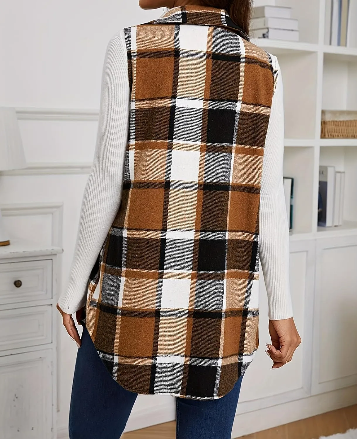 UONBOX Women's Plaid Vest Flannel Button Down Sleeveless Shacket Shirt Outerwear Fall Lapel Long Jacket with Pockets