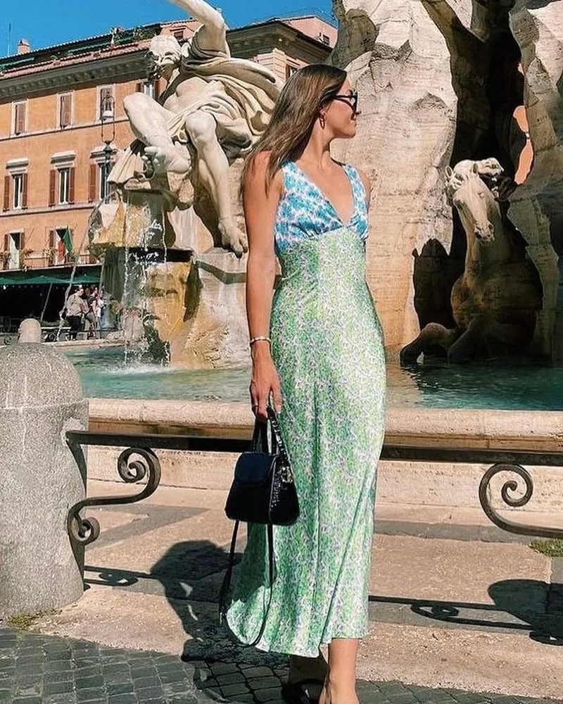 Women Y2k Floral Deep V Neck Maxi Dress, Sleeveless Patchwork Long Dress Going Out Flowy Sundress Trendy Beach Wear