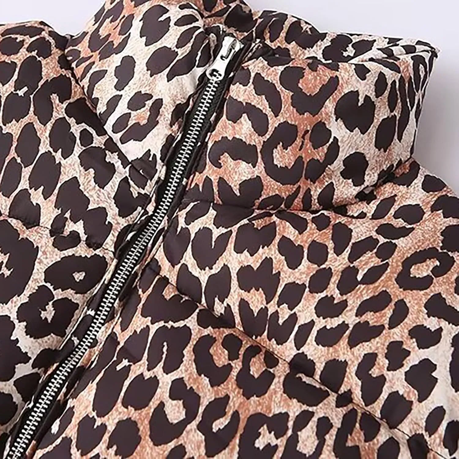 Womens Leopard Print Cropped Puffer Jacket Winter Warm Stand Collar Zip Up Short Down Coat Outwears