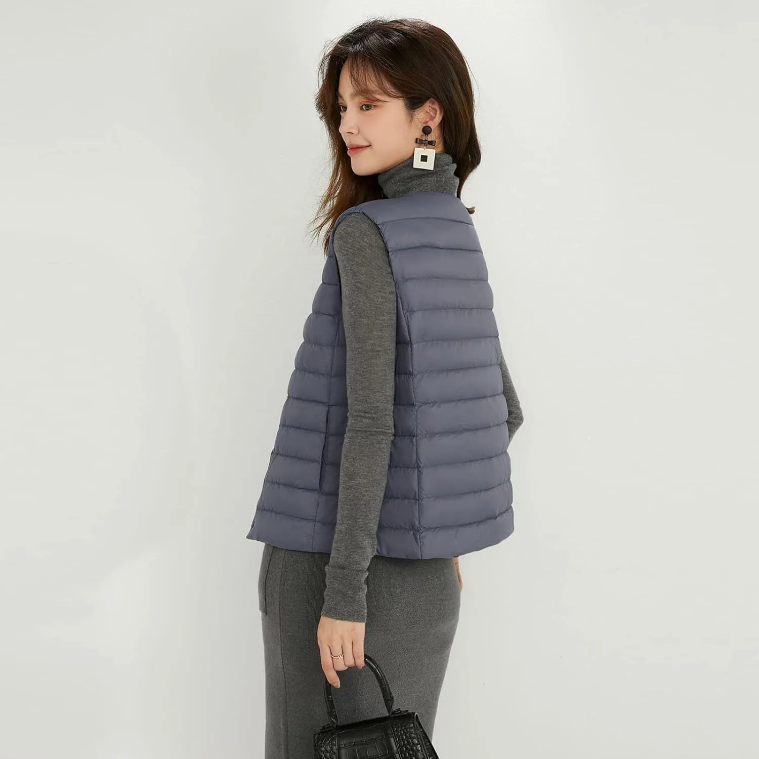 Womens Winter Puffer Vest Lightweight Collarless Outdoor Puffer down Short Packable Vest Alternative Vest Jacket